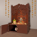 Floral Pattern Floor Temple with Spacious Wooden
