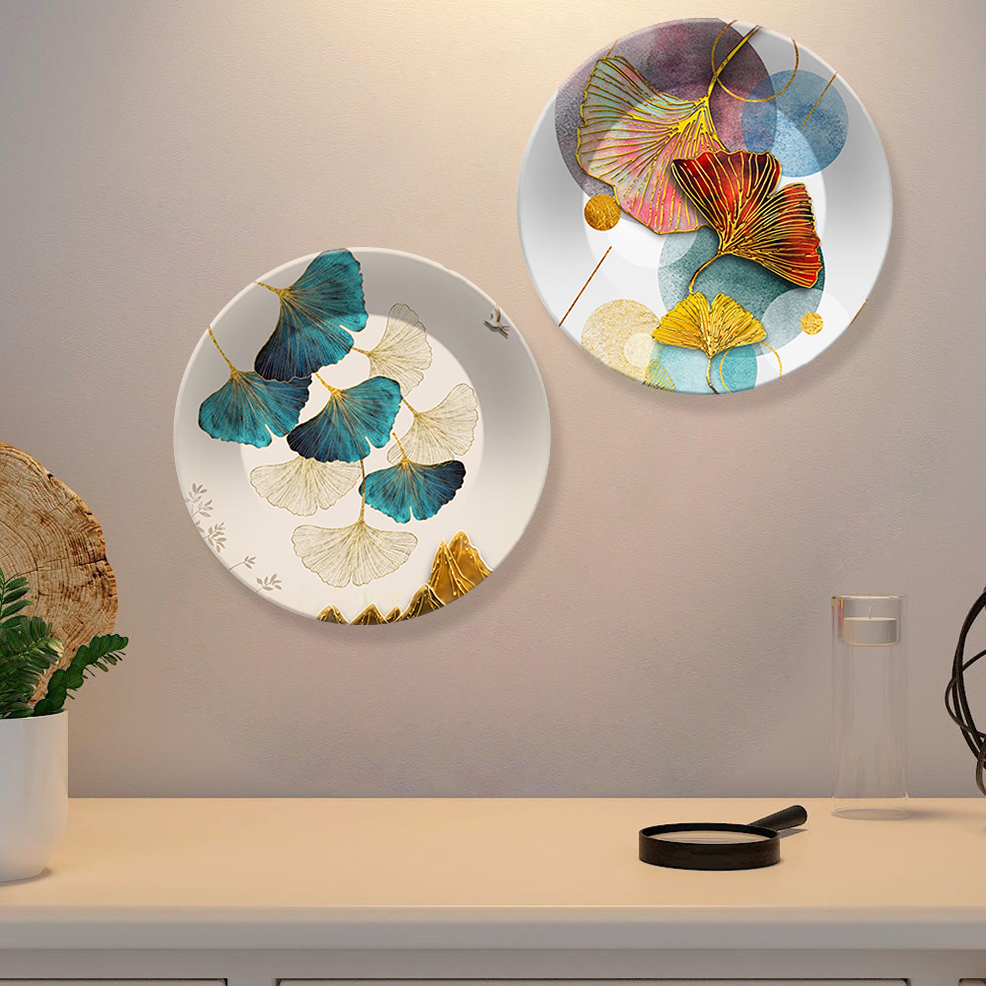 Colorful Flower Ceramic Wall Hanging Plates of Two Pieces