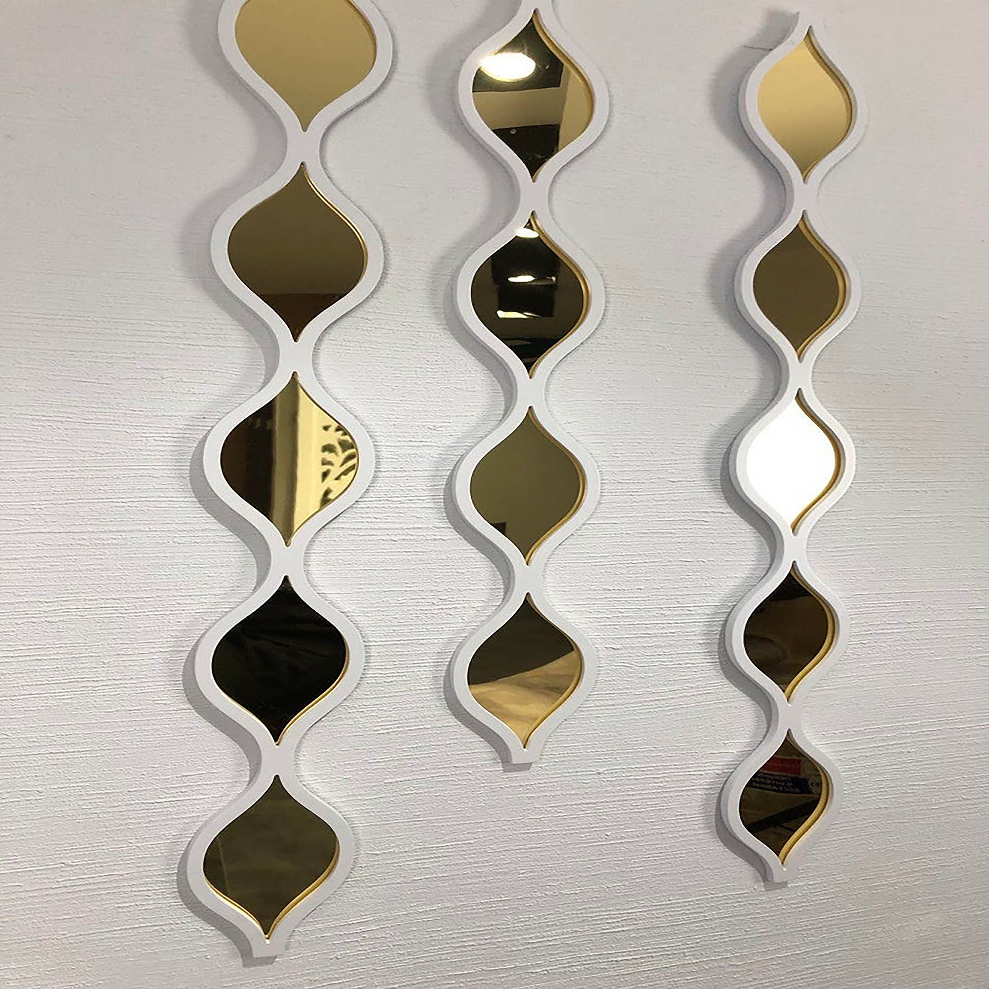 Decorative Water Drop Mirror Strips with Silver Wooden Finish – Homcraft
