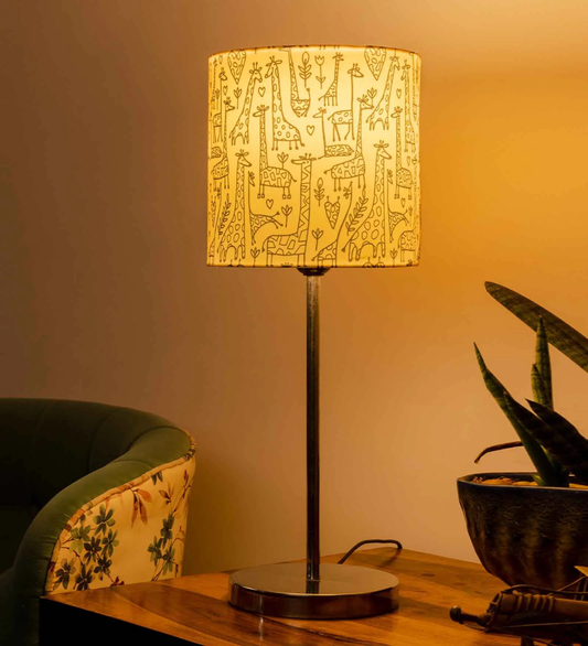 Classic Giraffe Art Shade Table Lamp with Silver Finish Base