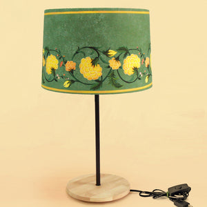 Drum Green Shaped Polyester Shade Table Lamp with Wood Base