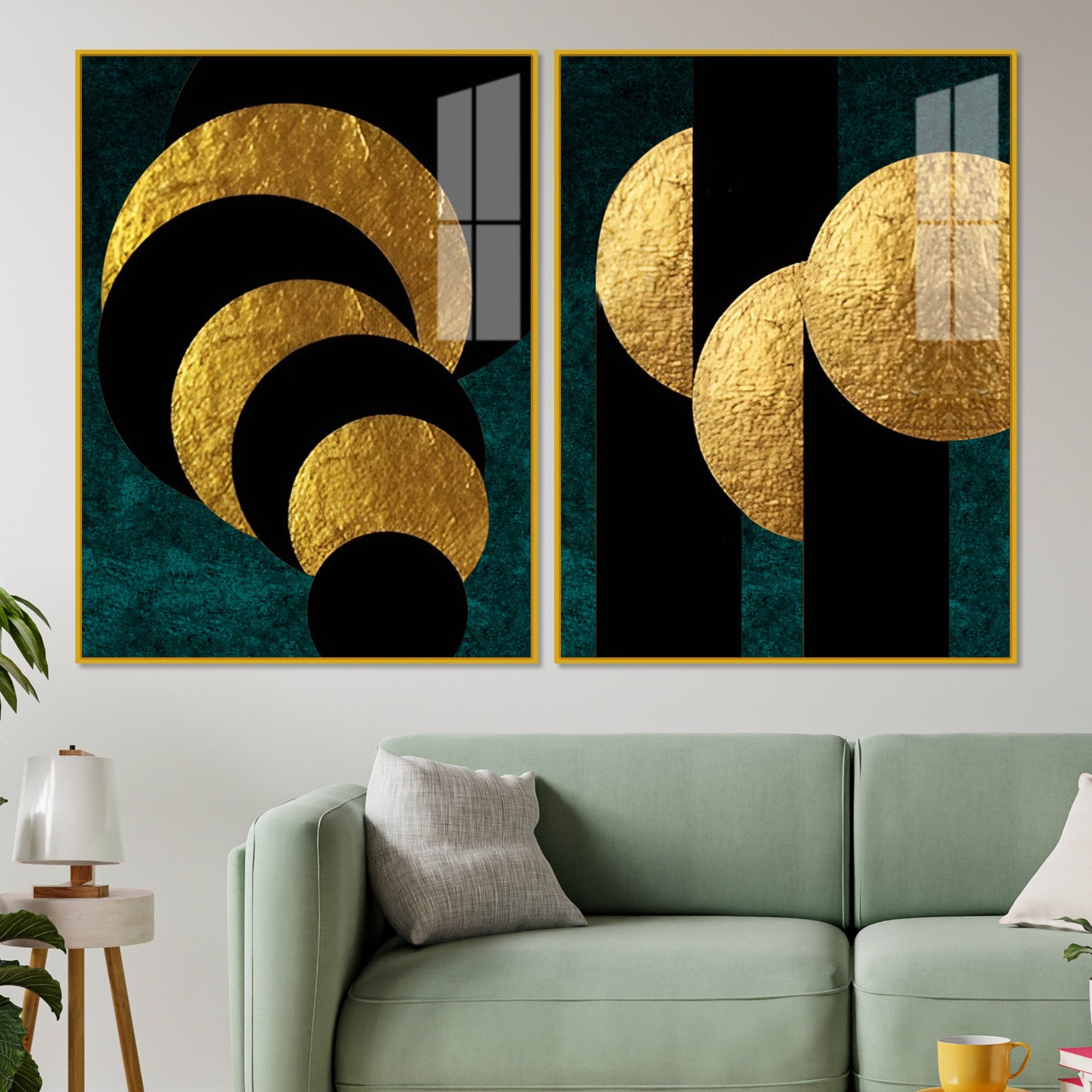 Golden Geometric Circles Shapes Art Acrylic Floating Wall Painting Set Of 2