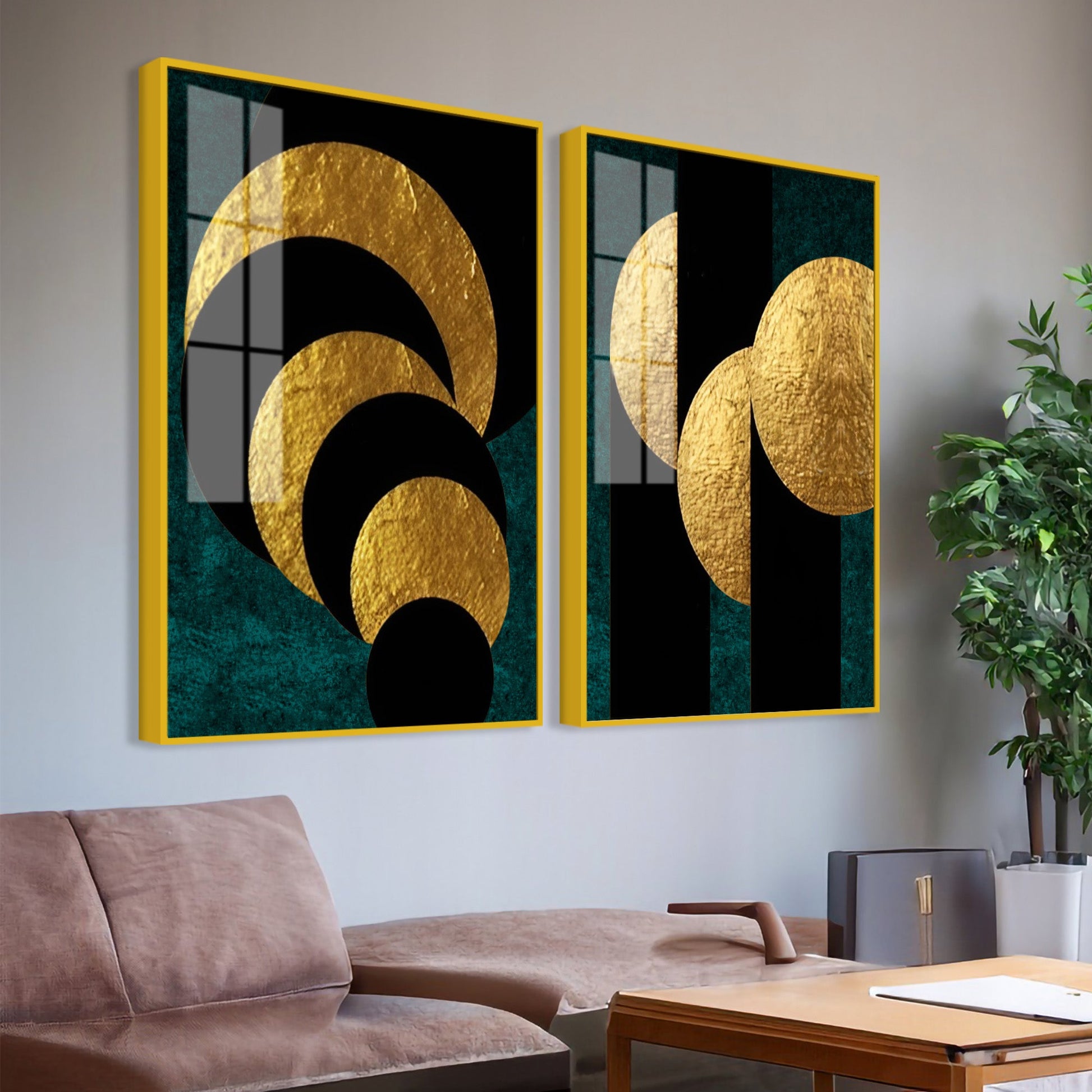 Golden Geometric Circles Shapes Art Acrylic Floating Wall Painting Set Of 2