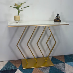 Classic Design Golden Console Table in Geometric Pattern