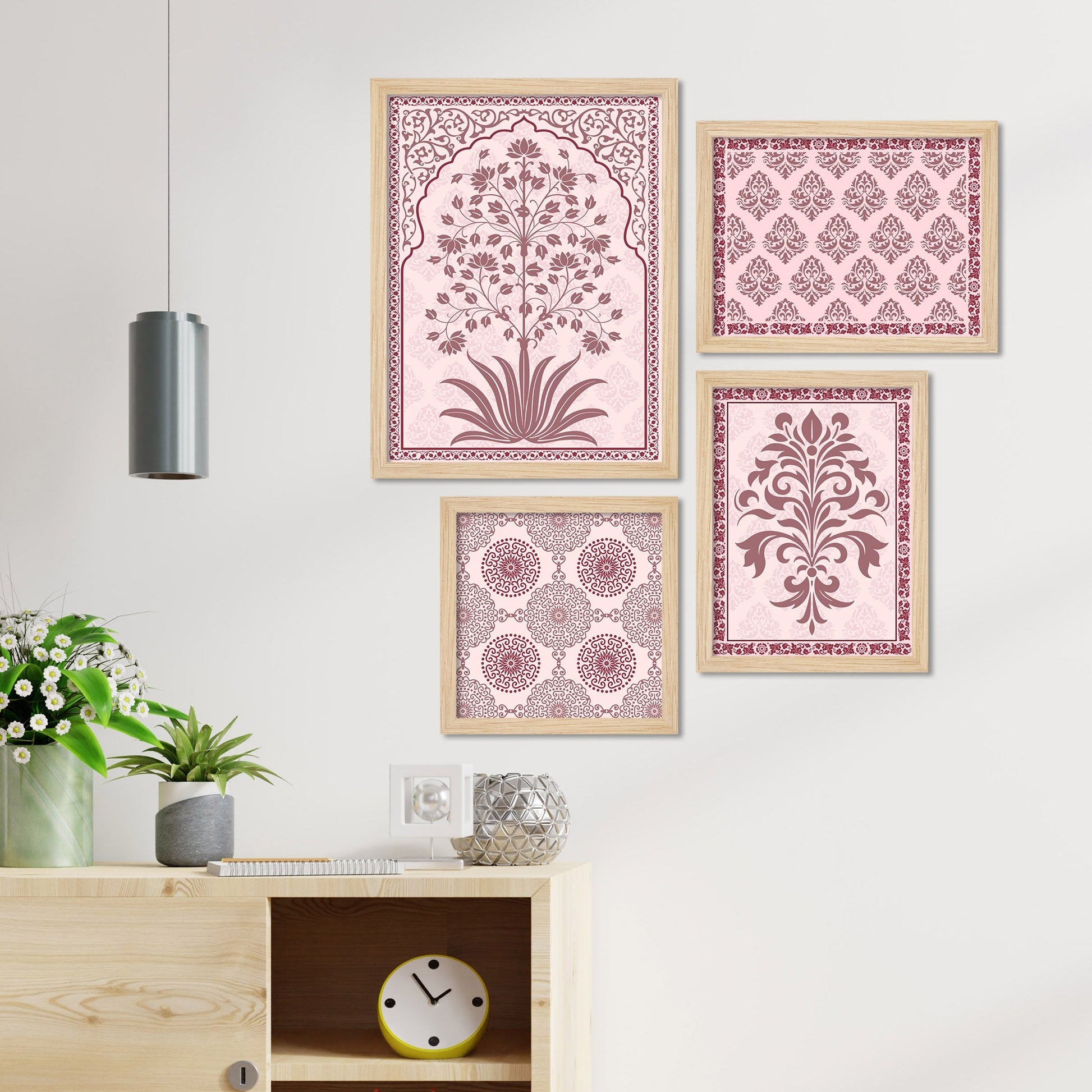 Traditional Flower Pattern with Pink Shade Art Wall Frame Set of Four