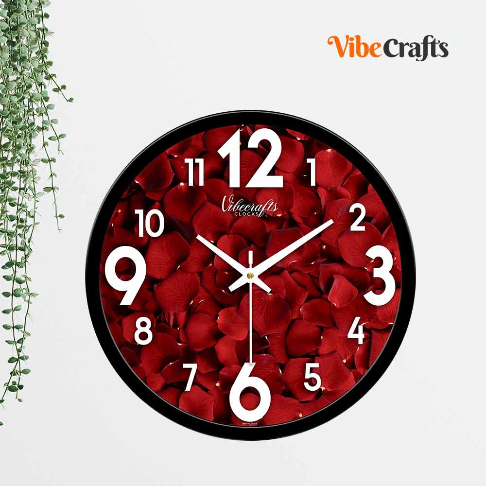 Abstract Red Leaf's Pattern Designer Wall Clock